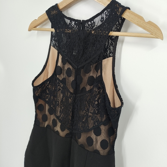 Adelyn Rae | lace dress - Picture 3 of 7